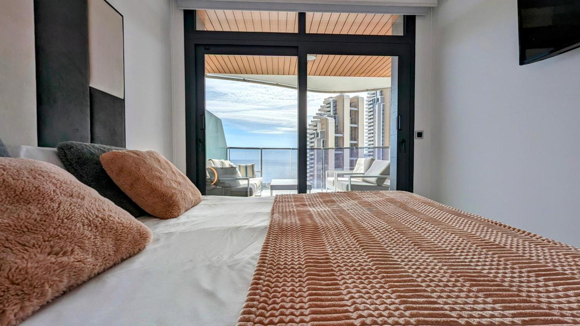 Sunset Waves Luxury Apartment Benidorm Exterior photo